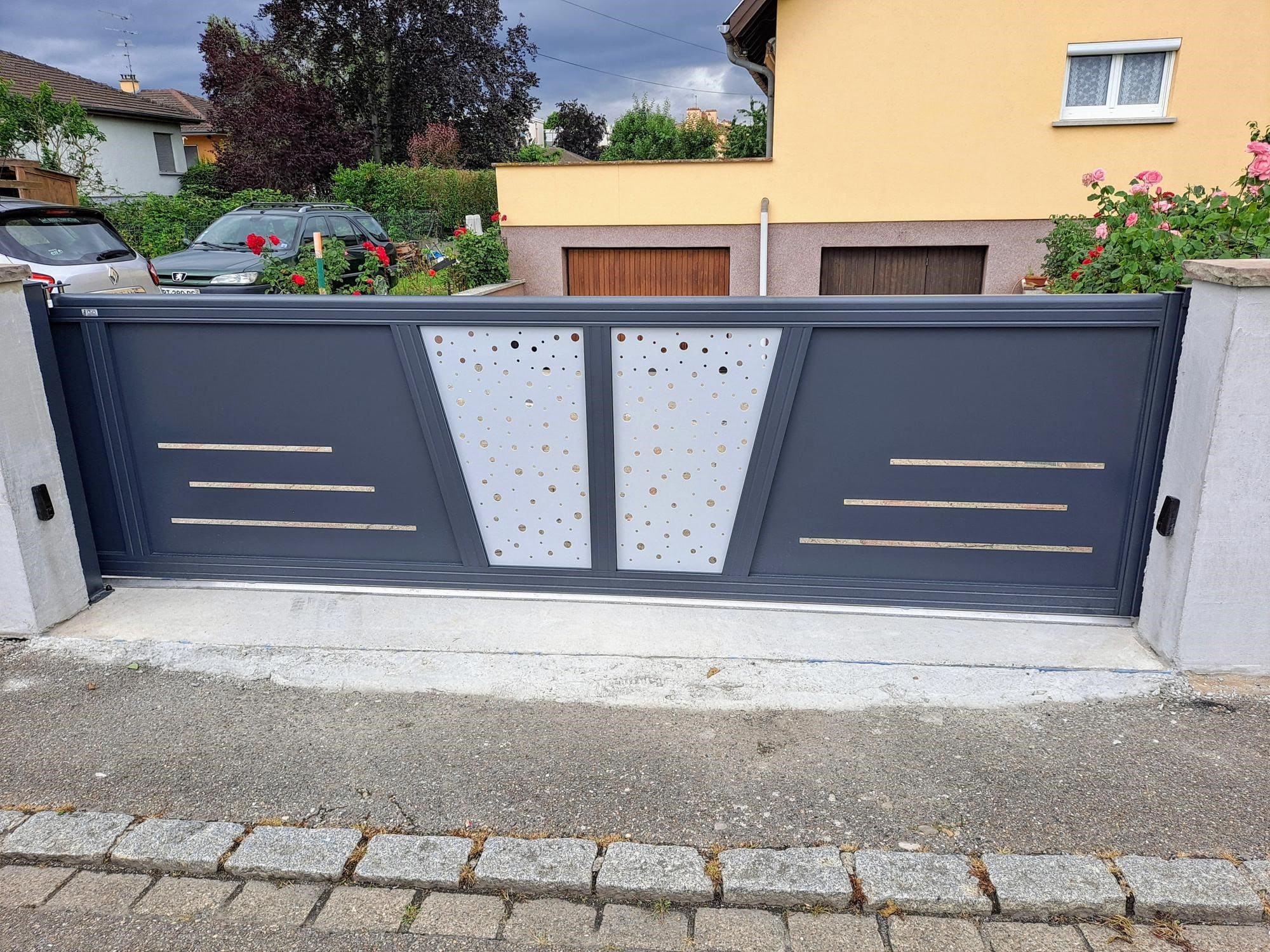 SARTORI 4 SAUSHEIM F1 Portails & Portillons